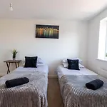 Overdrive Rd - Long Stay Contractors By Shortstayuk
